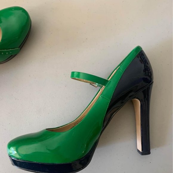 Tommy Hilfiger Green/Navy heels - Picture 3 of 3